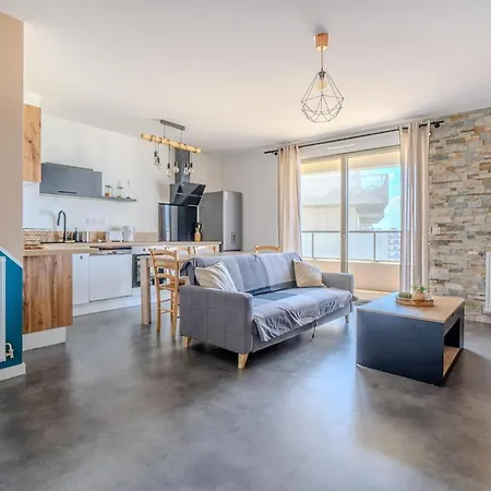 Vue Garonne Balcon Parking Prive T2 Lumineux Apartment